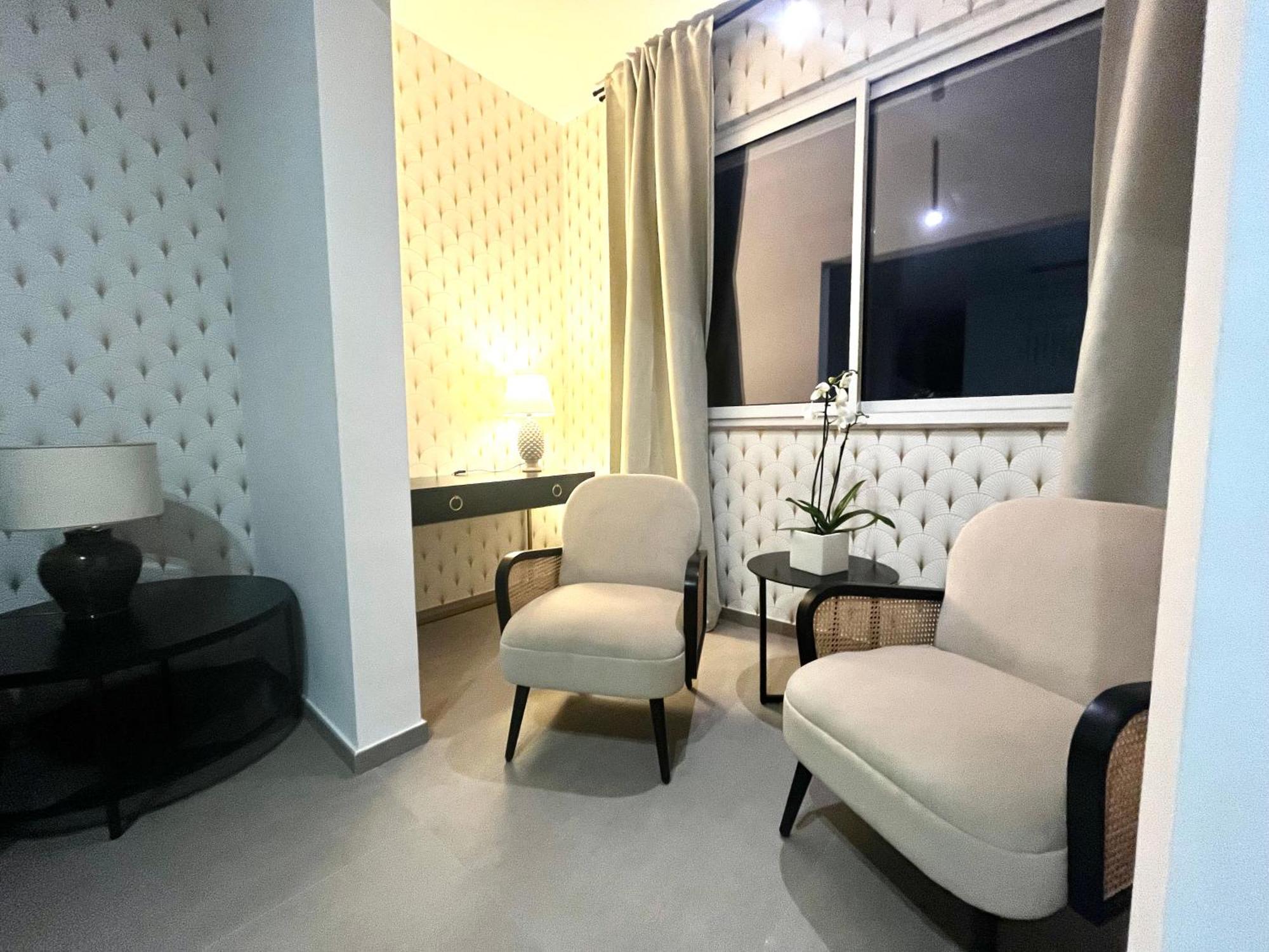 Via Dante Luxury Home Bari Exterior foto